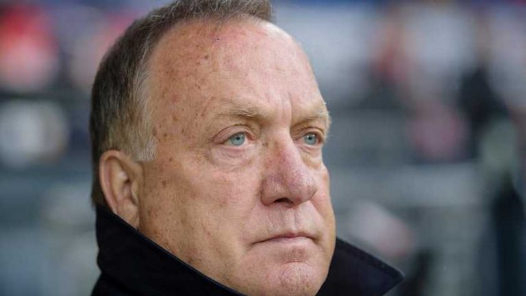 Tegenvaller voor Dick Advocaat