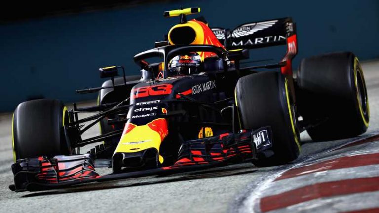 Zilveren feestje Verstappen in jubileumrace