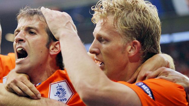 KNVB neemt rond duel met Duitsland afscheid van Kuijt en Van der Vaart