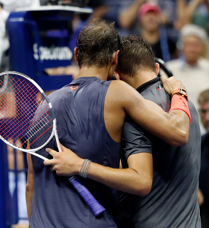 Nadal in thriller langs Thiem: ‘Het was een prachtig gevecht’