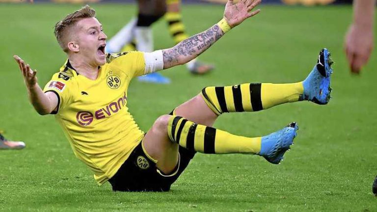 Dortmund ontsnapt in blessuretijd aan blamage