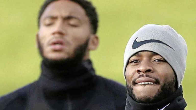 Sterling na straf weer terug bij Engeland