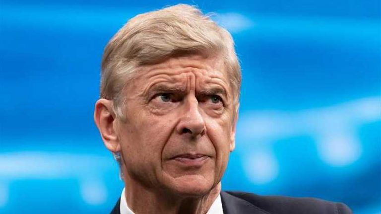 Wenger flirt met Bayern