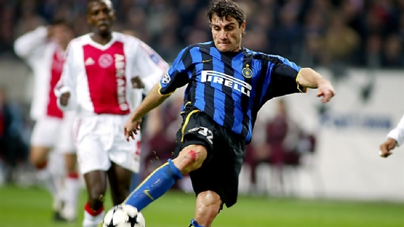 Vieri voorspelt recordtransfer van ‘misschien wel 300 miljoen euro’