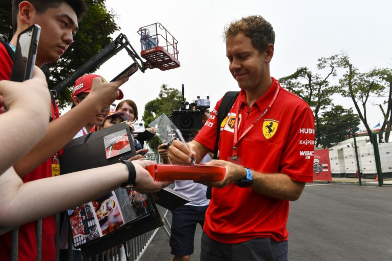 Vettel geen voorstander van ‘spookraces’: ‘Zijn saai en voelen vreemd aan’