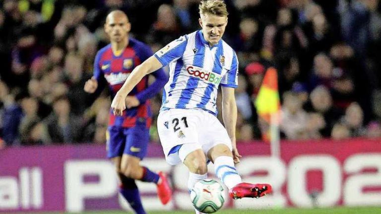 Spelers Real Sociedad leveren salaris in voor supporters