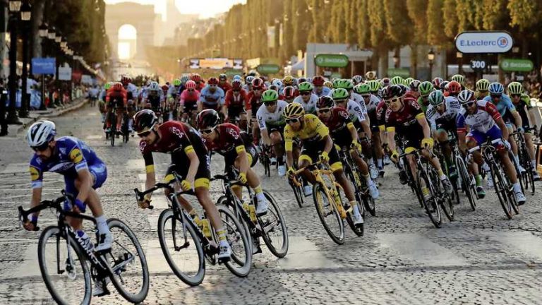 ’Tour in augustus, Vuelta in september en Giro in oktober’