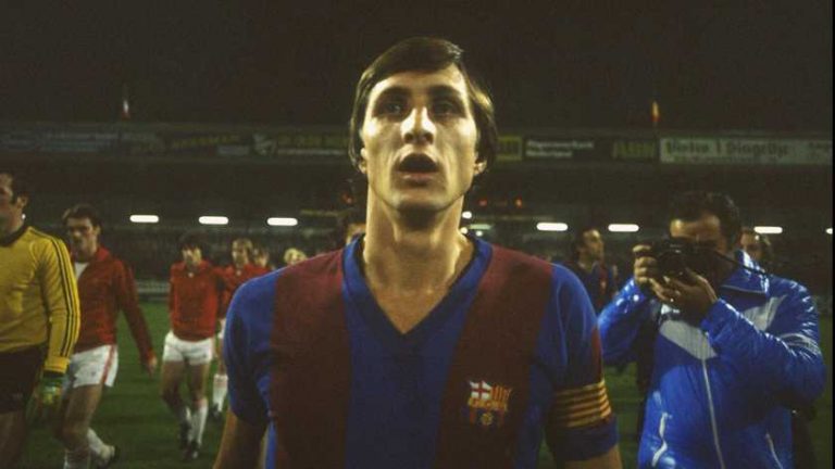 ’Bestuur Barcelona moet net zo creatief zijn als Cruijff’