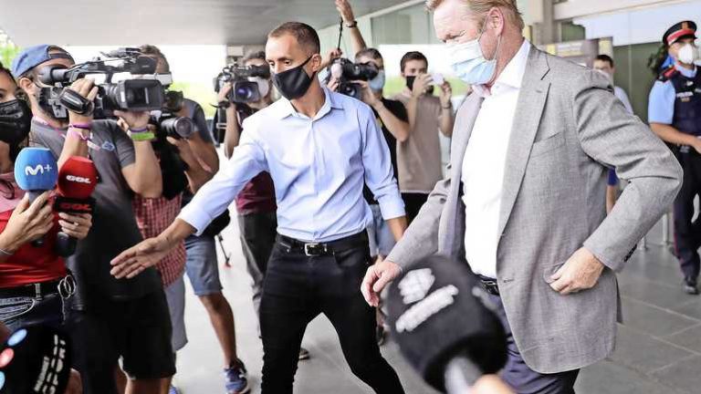 Alfred Schreuder en Henke Larsson op weg naar Barça