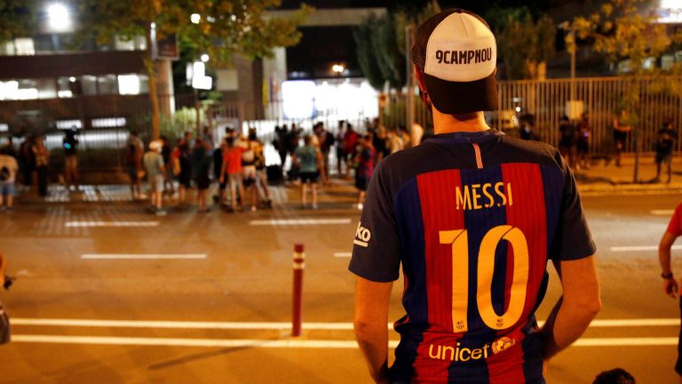Barça-fans eisen vertrek voorzitter: ‘Wordt niet makkelijker voor Koeman’