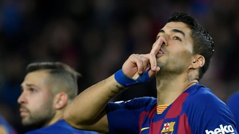 Luis Suárez ontploft: ‘Barcelona moet contact zoeken en niet lekken’