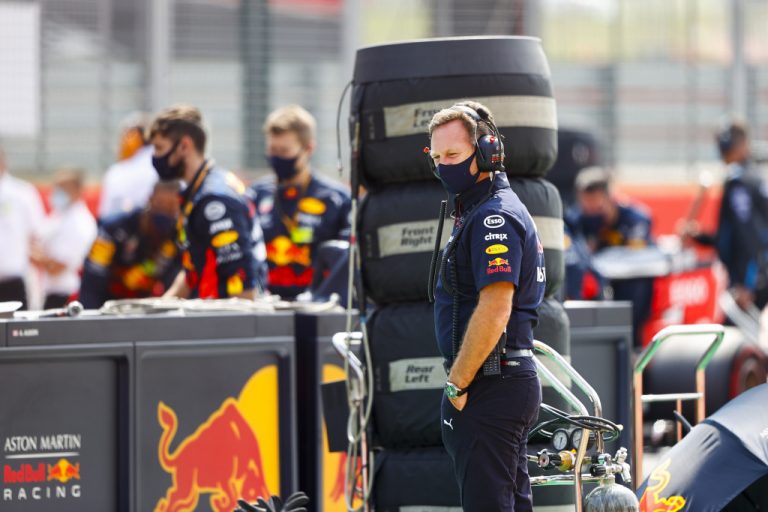 Horner blijft hopen op titelstrijd: ‘We zijn nog steeds een outsider’