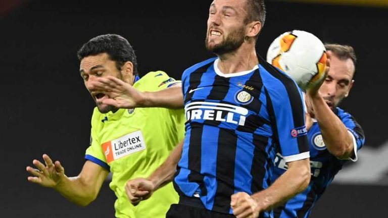 Stefan de Vrij met Internazionale door in Europa League
