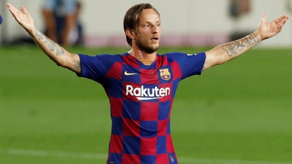 Ivan Rakitic ondergaat medische keuring en staat voor vertrek bij Barcelona