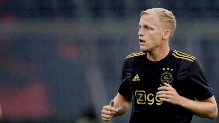 ‘Manchester United in pole position voor Van de Beek’