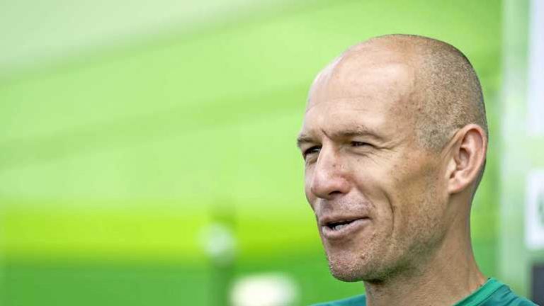Arjen Robben (36) maakt vrijdag langverwachte rentree bij FC Groningen