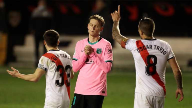 Frenkie de Jong nuchter onder complimenten Ronald Koeman