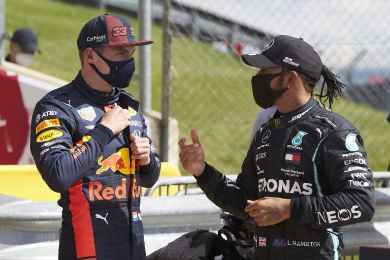 Jos Verstappen: ‘Max en Hamilton in dezelfde auto, daar wacht de hele wereld op’