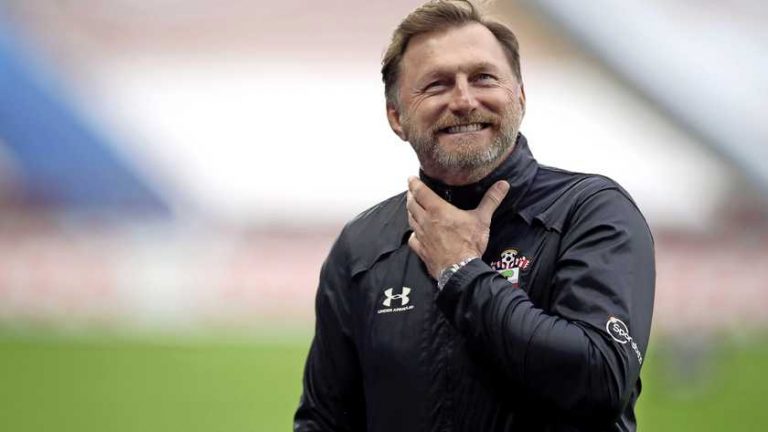 Trainer Southampton mag weer aan het werk na ’valse’ coronatest