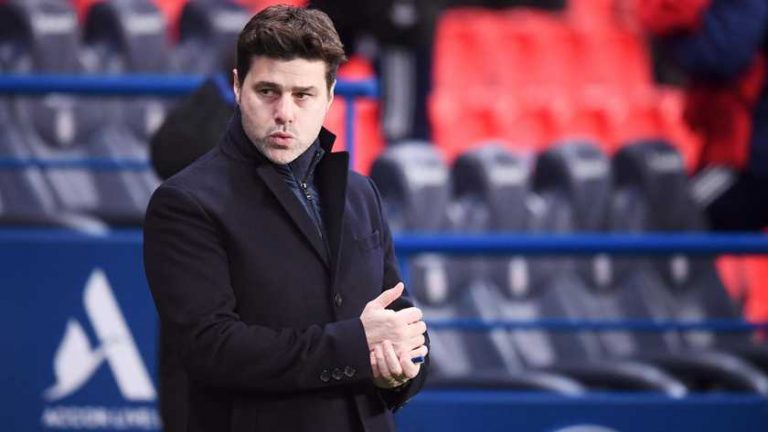 Mauricio Pochettino pakt in derde duel als trainer PSG direct een prijs