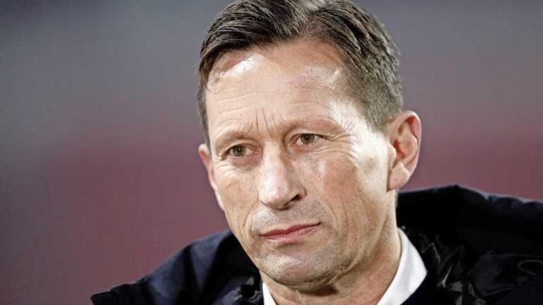 KNVB start vooronderzoek naar uitspraken PSV-trainer Schmidt over arbiter Nijhuis