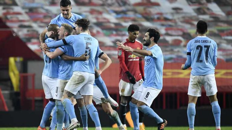 Manchester City naar finale League Cup na zege op rivaal United