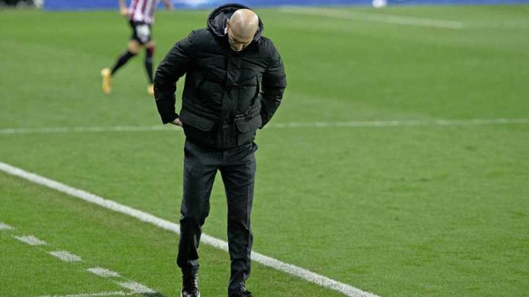 Zinedine Zidane: ’Wat wil je, moeten we het seizoen afbreken?’