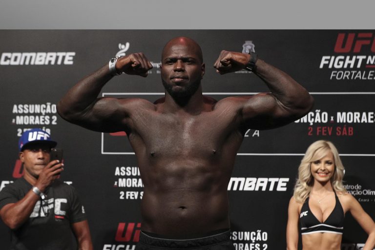 Rozenstruik vs. Gane nieuw Main Event op 27 februari, Reyes vs. Prochazka uitgesteld