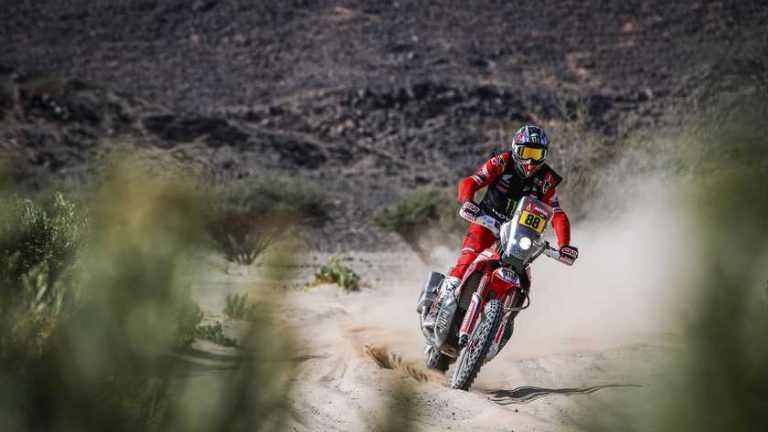 Motorcoureur Joan Barreda Bort boekt 27e zege in Dakar Rally