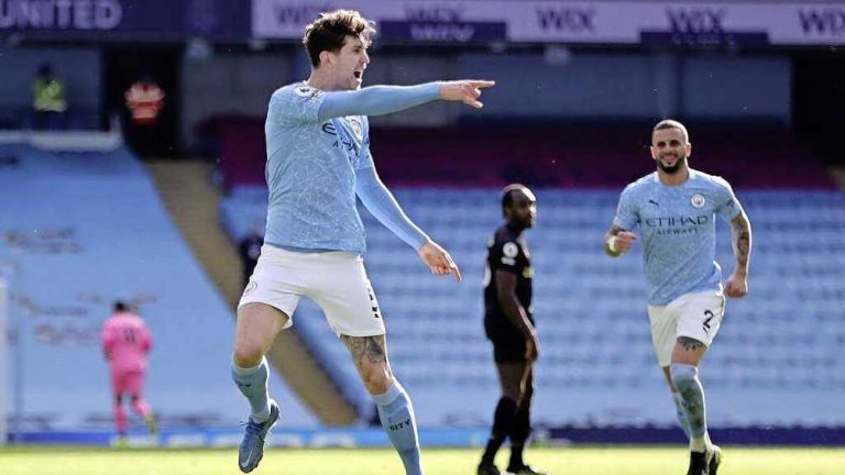Centrale verdedigers bezorgen Manchester City belangrijke winst op West Ham