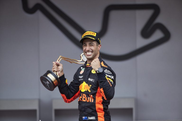 Norris over Ricciardo: ‘Daniel weet hoe een team races wint’