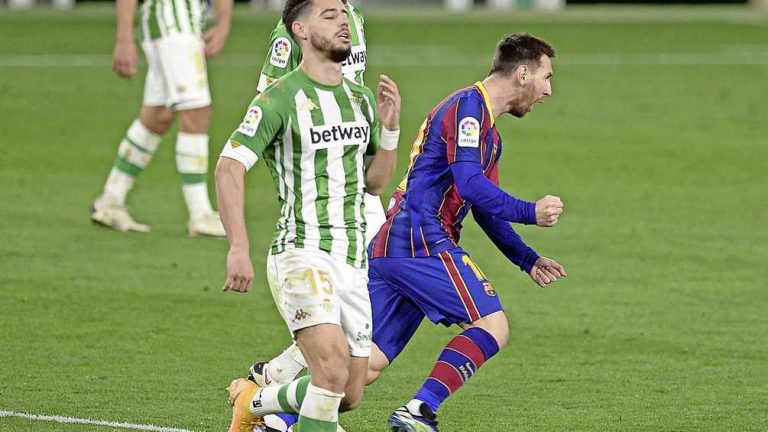 Ronald Koeman: ’Messi veranderde de wedstrijd’