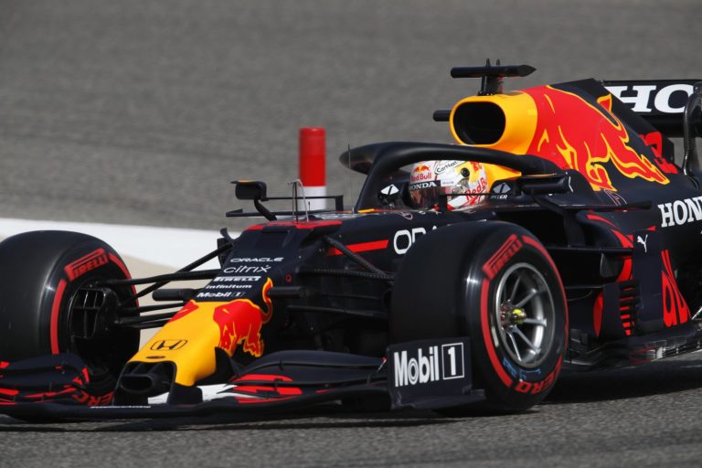 VT1: Verstappen bovenaan na vooral verkennende sessie, Bottas en Norris volgen