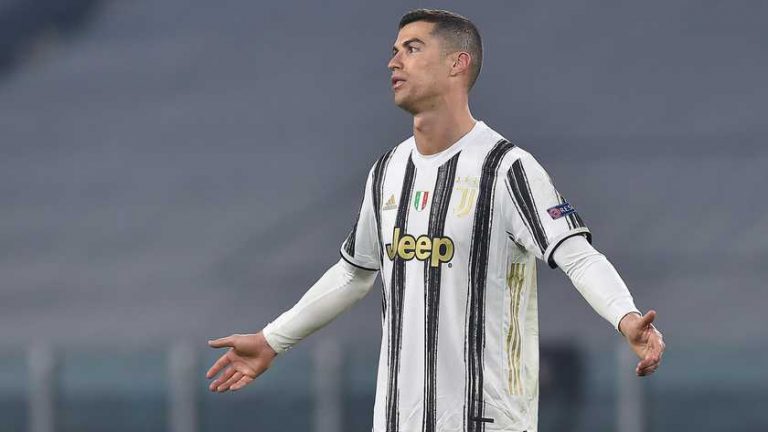 FC Porto schakelt met tien man Cristiano Ronaldo en Matthijs de Ligt uit