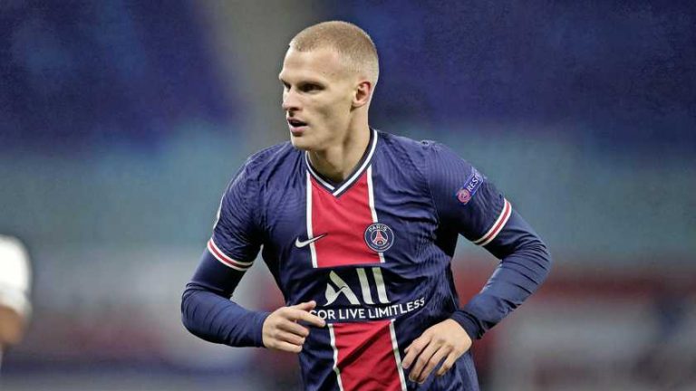 ’Oud-Ajacied Mitchel Bakker misdraagt zich bij Paris Saint-Germain’