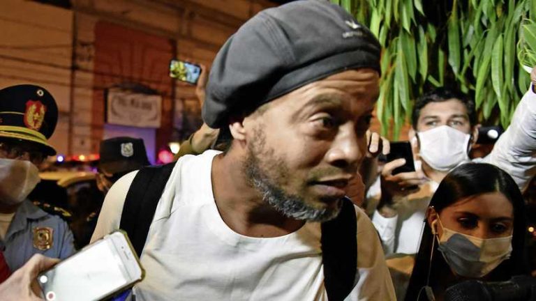 ’Ronaldinho is verslaafd: hij begint ’s morgens met wodka, whisky en gin’