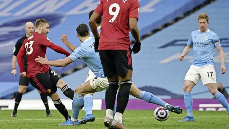 Manchester United stopt zegereeks van koploper City; Harry Kane en Gareth Bale schitteren