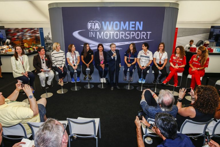 Emancipatie in de F1: ‘Er stromen steeds meer vrouwen in’