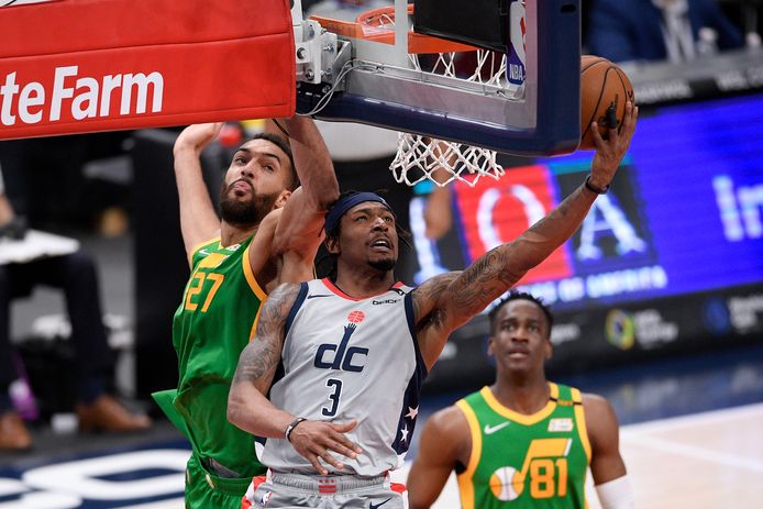 Koploper Utah Jazz verliest weer, rookie Edwards twee na jongste met veertig punten