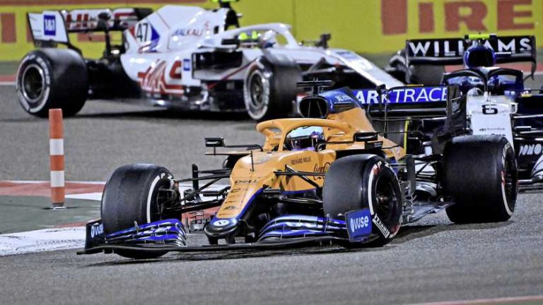 Formule 1-team McLaren: Ricciardo werd zevende met kapotte vloer