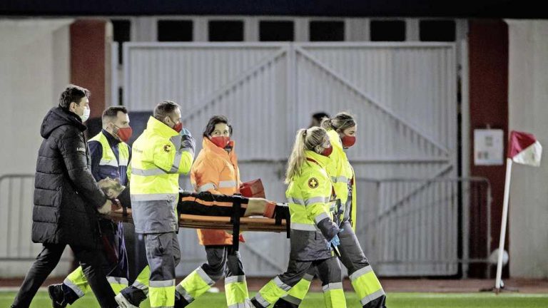 Daley Blind hoopt nog op EK, maar seizoen bij Ajax lijkt voorbij