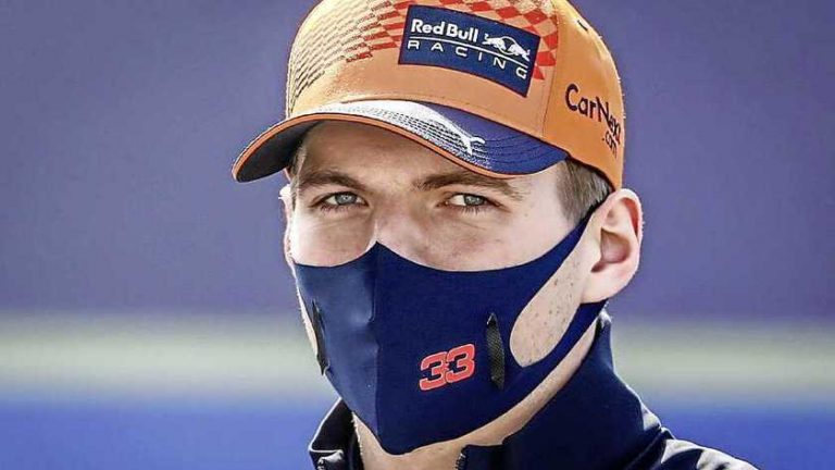 Max Verstappen steunt collega’s die social media-kanalen ’op zwart zetten’