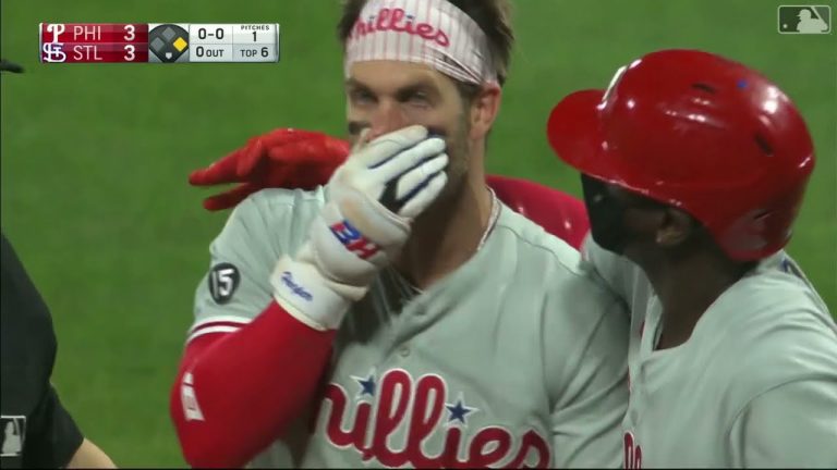 Opschudding in MLB: Nederlander Didi Gregorius krijgt worp van 150 km/u tussen z’n ribben