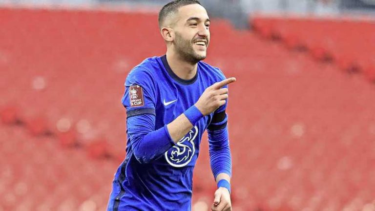 Hakim Ziyech schiet Chelsea naar finale FA Cup