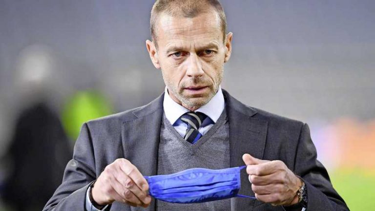 UEFA-voorzitter Ceferin des duivels: ’Deze slangen van de Super League spugen ons recht in het gezicht’