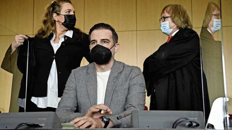 Voorwaardelijke celstraf oud-voetballer Christoph Metzelder om kinderporno