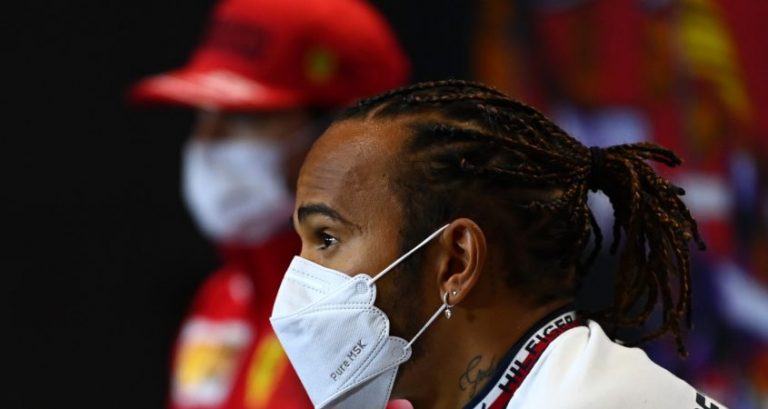 Waarom Hamilton plots vrijwillig ging testen in Imola: ‘Wil nog even blijven’