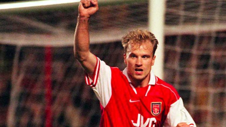 Prachtige eer voor Dennis Bergkamp: opgenomen in Hall of Fame van Premier League