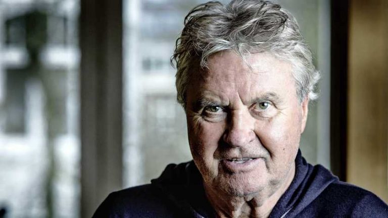 Guus Hiddink (74) herstelt van corona, Patrick Kluivert springt in bij Curaçao