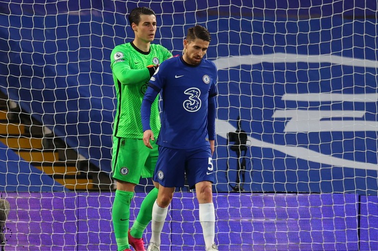 Gestuntel Jorginho bezorgt Chelsea avond om snel te vergeten